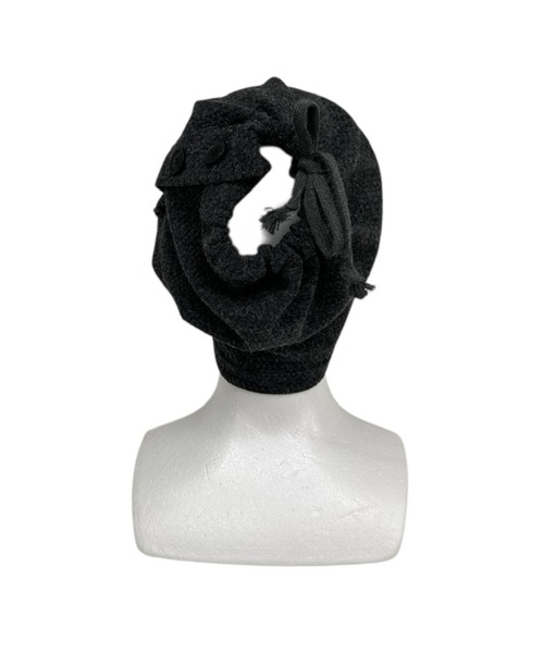 Never mind the XU / Chikashitsu+(ネバーマインド ザ エックスユー / チカシツプラス)の「【nmtc+】button neck warmer cap / 【エヌエムティーシープラス】ボタンネックウォーマーキャップ<着用動画あり>(ニットキャップ/ビーニー・メンズ・チャコール/グレー・ONE SIZE)」の7枚目の写真
