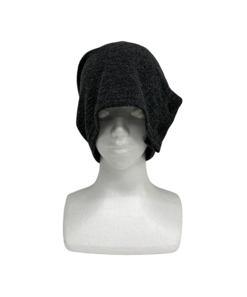 Never mind the XU / Chikashitsu+(ネバーマインド ザ エックスユー / チカシツプラス)の「【nmtc+】button neck warmer cap / 【エヌエムティーシープラス】ボタンネックウォーマーキャップ<着用動画あり>(ニットキャップ/ビーニー・メンズ・チャコール/グレー・ONE SIZE)」の11枚目の写真