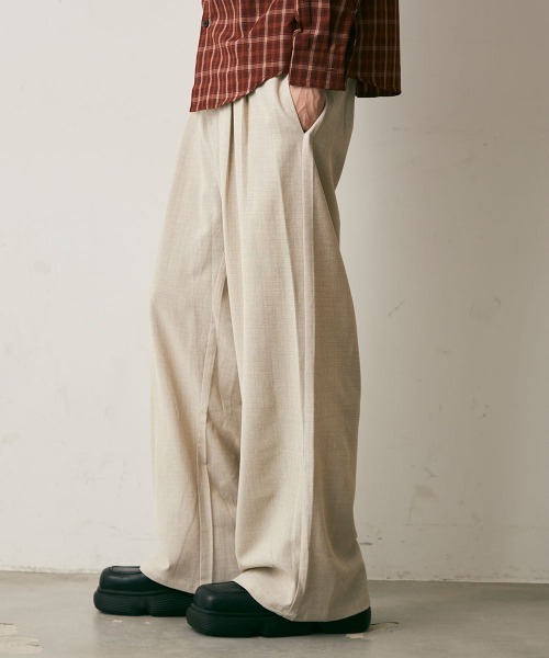 Shoowtime（ショウタイム）の「Tuck Drape Wide Slacks / タック ドレープワイドスラックス（スラックス・メンズ・アイボリー/チャコールグレー・X-LARGE/LARGE/MEDIUM）」の20枚目の写真
