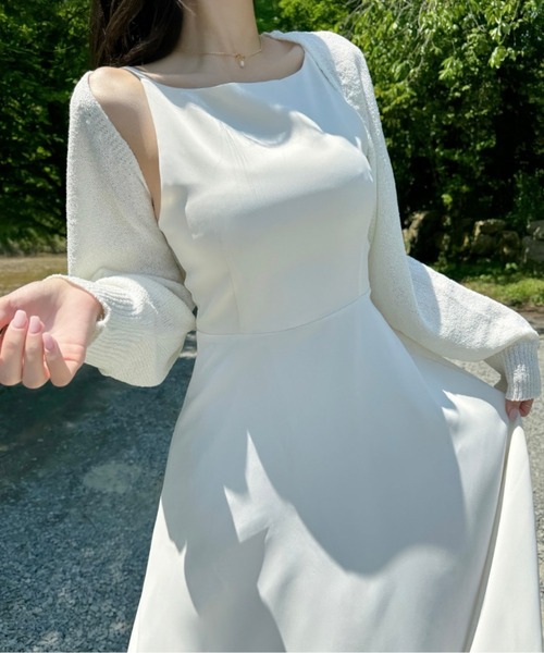 LUCPY(ラクピー)の「エアリーフレア ノースリーブロングワンピース(ワンピース・レディース・ブラック/ホワイト・LARGE/MEDIUM/SMALL)」の6枚目の写真