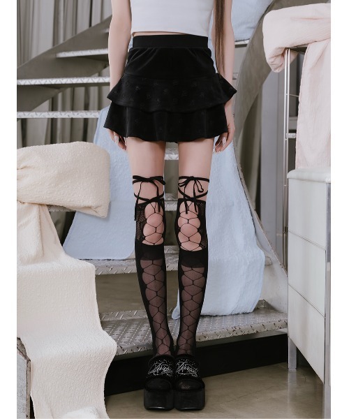 Darich（ダーリッチ）の「シグネチャーDRベロアミニスカート（スカート・レディース・ホワイト/ベビーピンク/サックスブルー/ブラック・FREE）」の2枚目の写真