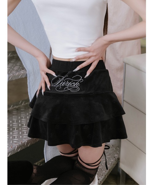 Darich（ダーリッチ）の「シグネチャーDRベロアミニスカート（スカート・レディース・ホワイト/ベビーピンク/サックスブルー/ブラック・FREE）」の5枚目の写真