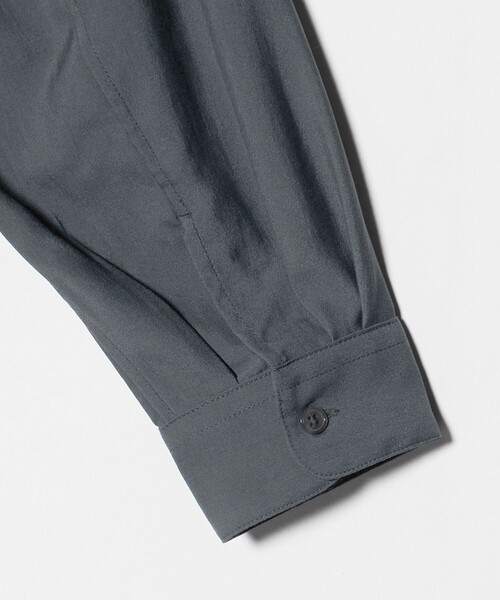 green label relaxing(グリーンレーベルリラクシング)の「ナイロン ツイル オープンカラー シャツ ブルゾン -撥水-(ナイロンジャケット・メンズ・ライトグレー/ダークグリーン/ブラック・XL/L/S/M)」の16枚目の写真