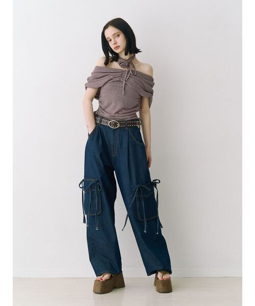 jouetie(ジュエティ)の「パターンオフショルトップス(Tシャツ/カットソー・レディース・オフホワイト/ブラック/ピンク・MEDIUM)」の5枚目の写真