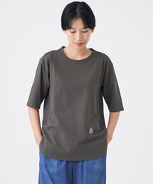 EVEX by KRIZIA（エヴェックスバイクリツィア）の「【ウォッシャブル】タイガーパッチコットンカットソー（Tシャツ/カットソー）」