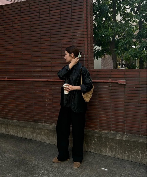 lawgy(ラウジー)の「thin stripe soft shirt / スィンストライプソフトシャツ(シャツ/ブラウス・レディース・ブラック/ホワイト・FREE)」の16枚目の写真