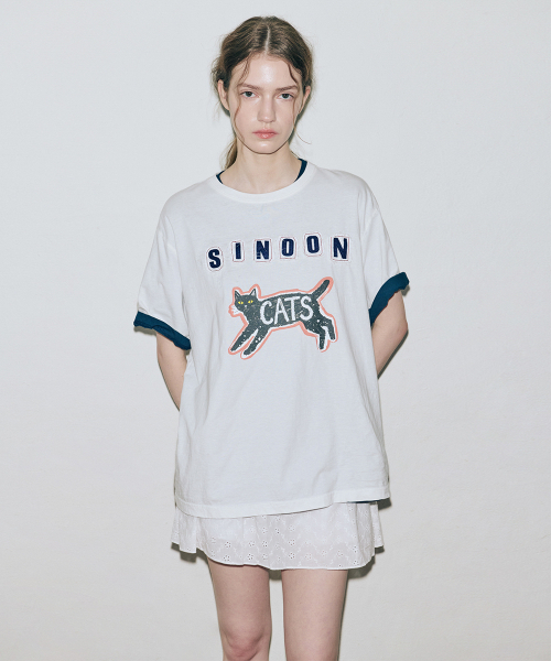 SINOON(シヌーン)の「Cats Patch T-Shirt (Ivory)(Tシャツ/カットソー・レディース・アイボリー・FREE)」の1枚目の写真