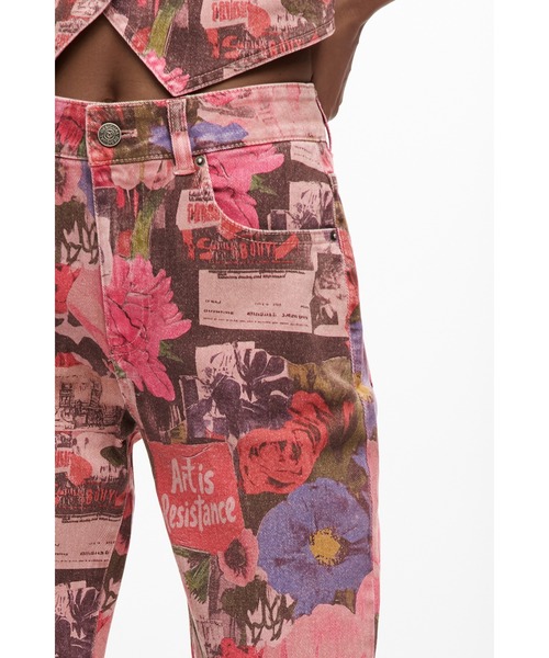 Desigual（デシグアル）の「プリントデニムパンツ（デニムパンツ・レディース・レッド・34/36/38/40/42/44）」の2枚目の写真