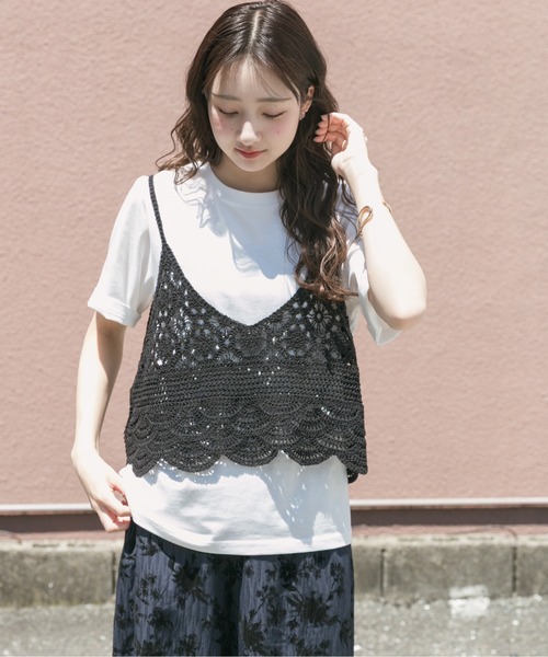ITEMS URBANRESEARCH（アイテムズ アーバンリサーチ）の「ニットビスチェTシャツセット（Tシャツ/カットソー・レディース・ブラック/ライトベージュ/グレー・FREE）」の5枚目の写真