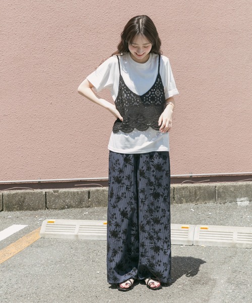 ITEMS URBANRESEARCH（アイテムズ アーバンリサーチ）の「ニットビスチェTシャツセット（Tシャツ/カットソー・レディース・ブラック/ライトベージュ/グレー・FREE）」の9枚目の写真