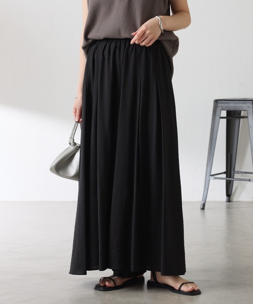 COLLAGE GALLARDAGALANTE(コラージュガリャルダガランテ)の「リラックススカーチョ/WEB限定カラー展開(その他パンツ・レディース・オレンジ/ブラウン/アイボリー/ブラック・FREE)」の2枚目の写真