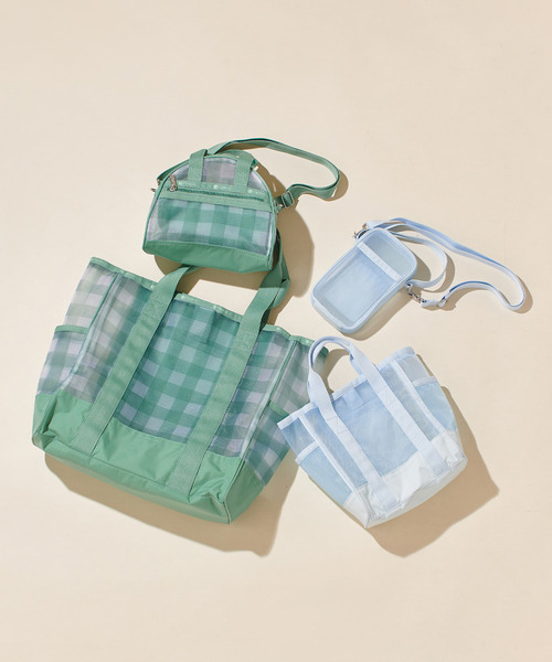 LeSportsac(レスポートサック)の「SHEER ROUND SM SATCHEL グリーンフィールドギンガムシアー(ショルダーバッグ・レディース・グリーン・FREE)」の11枚目の写真