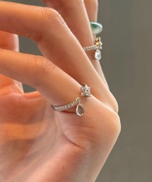 MASHIRO（マシロ）の「【MASHIRO】フラワー＆ドロップモチーフアクリルストーンリング シングル(MA/EK577)（リング）」