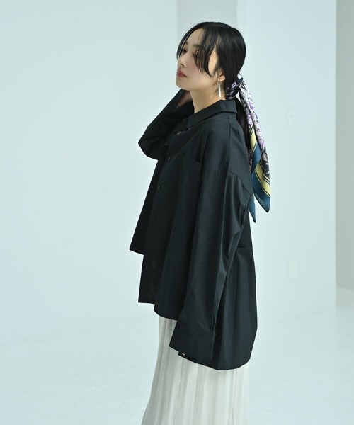 STYLE DELI(スタイルデリ)の「【BLK001】前後差ヘムラインビッグシャツ(シャツ/ブラウス・レディース・ホワイト/ブラック・FREE)」の9枚目の写真