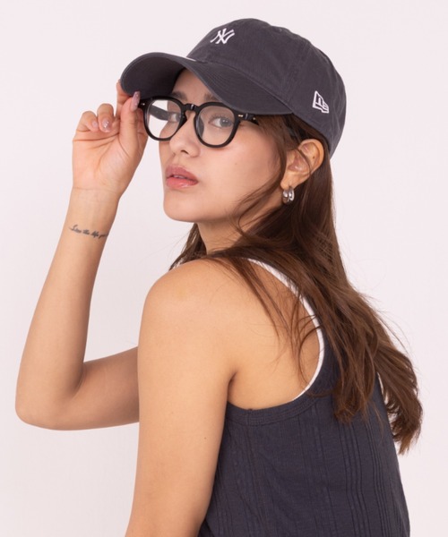 NEW ERA(ニューエラ)の「【NEW ERA/ニューエラ】9TWENTY MLB NY YANKEES MINI LOGO CAP ニューヨークヤンキース キャップ 帽子 ユニセックス(キャップ・レディース・ネイビー/チャコールグレー/ブラック/ライトベージュ・FREE)」の22枚目の写真