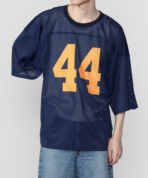 SEDAN ALL-PURPOSE(セダンオールパーパス)の「SEDAN ALL-PURPOSE | メッシュ フットボールTシャツ MEN(Tシャツ/カットソー・メンズ・ネイビー/ワイン・L/M/XL)」の5枚目の写真