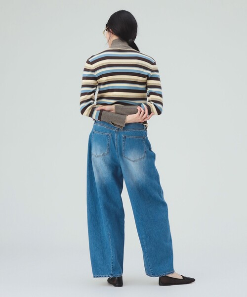 BEAMS HEART(ビームスハート)の「マルチ ボーダー タートルネック ニット(ニット/セーター・レディース・ダークブラウン/ブラック/ホワイト系その他5・FREE)」の5枚目の写真