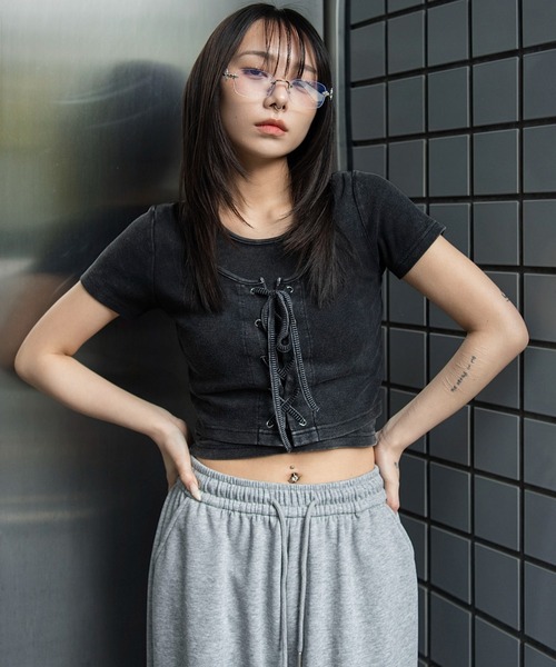 WEGO(ウィゴー)の「WEGO/【26年春夏新作】ヴィンテージライクレースアップT(Tシャツ/カットソー・レディース・スミクロ/ホワイト/ホワイト系その他/ブラウン・FREE)」の18枚目の写真