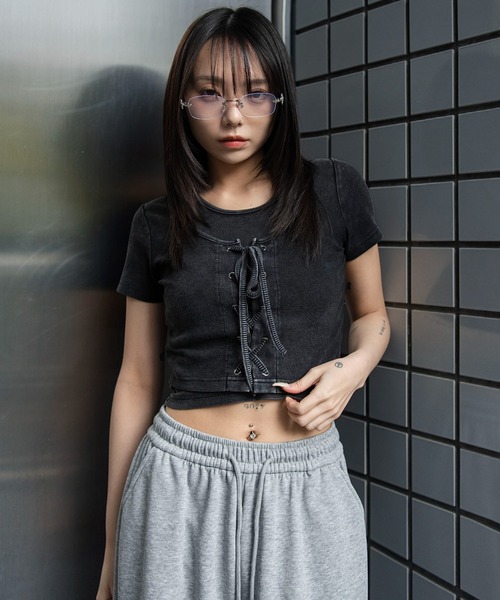 WEGO(ウィゴー)の「WEGO/【26年春夏新作】ヴィンテージライクレースアップT(Tシャツ/カットソー・レディース・スミクロ/ホワイト/ホワイト系その他/ブラウン・FREE)」の19枚目の写真