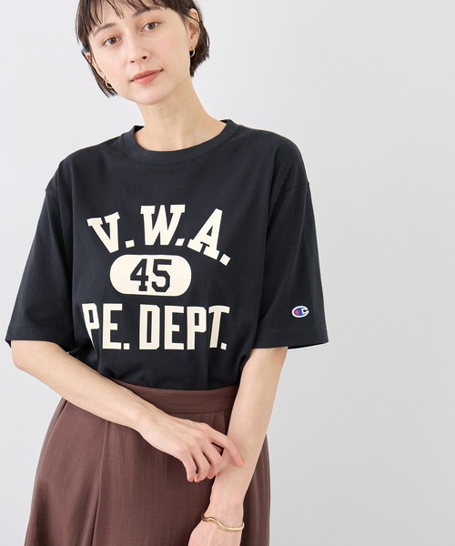 Champion（チャンピオン）の「【Champion/チャンピオン別注】アソートロゴプリントオーバーサイズTシャツ/リンクコーデ（Tシャツ/カットソー・レディース・ブラック系その他/ブラック/ホワイト系その他/ホワイト系その他2・FREE）」の7枚目の写真