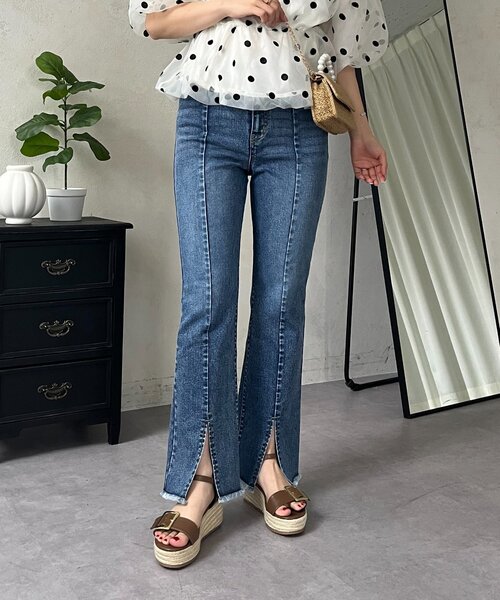 prose verse(プロズヴェール)の「フロントスリットストレッチデニムパンツ(デニムパンツ・レディース・ブルー・PL/PM/LARGE/MEDIUM/TL)」の17枚目の写真