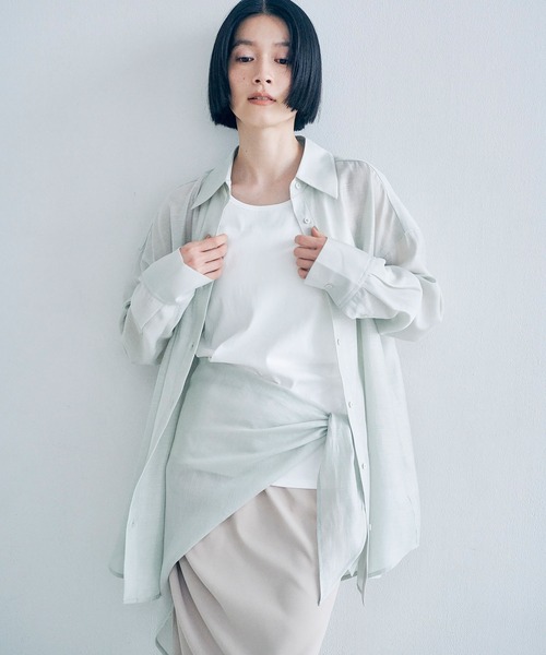 Obis＆（オビスアンド）の「マルチWay シアーシャツ＆スカーフセット（シャツ/ブラウス・レディース・セージグリーン/オフホワイト・FREE）」の4枚目の写真