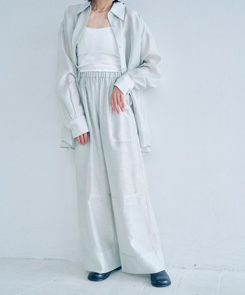 Obis＆（オビスアンド）の「マルチWay シアーシャツ＆スカーフセット（シャツ/ブラウス・レディース・セージグリーン/オフホワイト・FREE）」の13枚目の写真