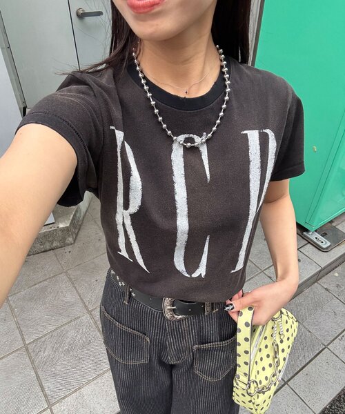 RePRODUCTION LABEL(リプロダクションレーベル)の「【RePRODUCTION LABEL / リプロダクションレーベル】アソートヴィンテージフェードTEE(Tシャツ/カットソー・レディース・カーキ/ブラック系その他2/ローズ/ブラック系その他3/シルバー/オフホワイト/グレー/チャコールグレー/ブルー/レモンイエロー/イエロー/ダークブルー/レッド/ピンク/ブラック/ネイビー/ブルー系その他/ブラック系その他・FREE/X-SMALL)」の3枚目の写真