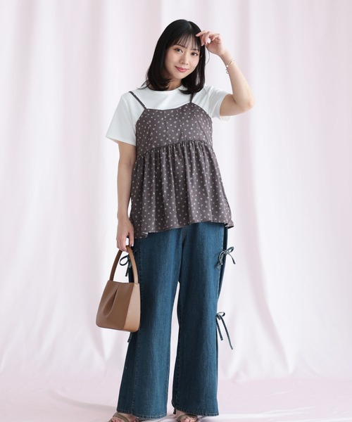Ruwan yu(ルワンユー)の「小花柄バックシャーリングビスチェチュニック(キャミソール・レディース・ブラウン・L/LL/3L/4L)」の8枚目の写真