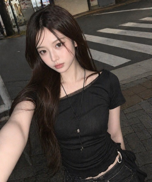 GENERAL IDEA(ジェネラルアイデア)の「【GENERAL IDEA】メッシュトリミングワンショルダーTシャツ / MESH TRIM ONE-SHOULDER T-SHIRT(Tシャツ/カットソー・レディース・ブラック/ピンク/ホワイト・L/M/S)」の2枚目の写真