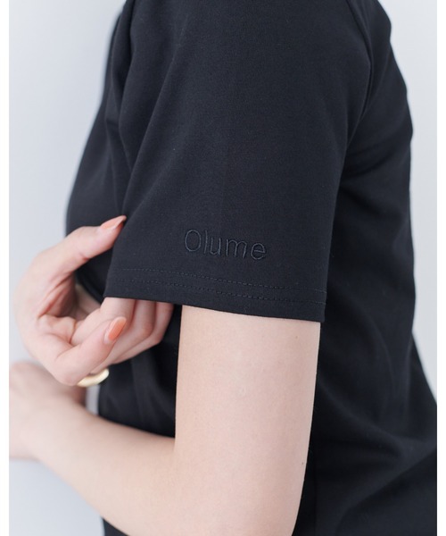 Olume (オリュム)の「ロゴエンブロイダリーTシャツ(Tシャツ/カットソー・レディース・ホワイト/ブラック・FREE)」の10枚目の写真