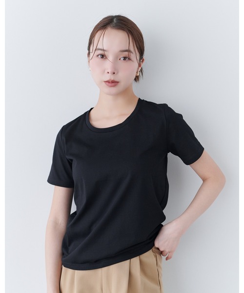 Olume (オリュム)の「ロゴエンブロイダリーTシャツ(Tシャツ/カットソー・レディース・ホワイト/ブラック・FREE)」の14枚目の写真