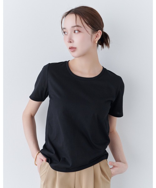 Olume (オリュム)の「ロゴエンブロイダリーTシャツ(Tシャツ/カットソー・レディース・ホワイト/ブラック・FREE)」の15枚目の写真