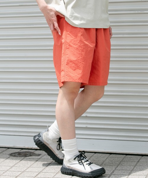 EKAL(エカル)の「『UR TECH』ナイロンタッサーフェスショーツ(その他パンツ・レディース・ブラック/チャコールグレー/グリーン系その他/パープル系その他/ピンク・ONE)」の9枚目の写真