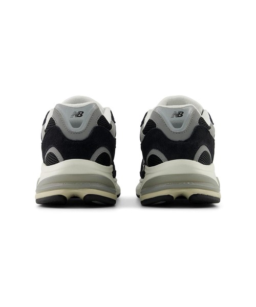 NEW BALANCE(ニューバランス)の「New Balance / ニューバランス U2010892(スニーカー・メンズ・ブラック・26cm/26.5cm/27cm/27.5cm/28cm)」の5枚目の写真