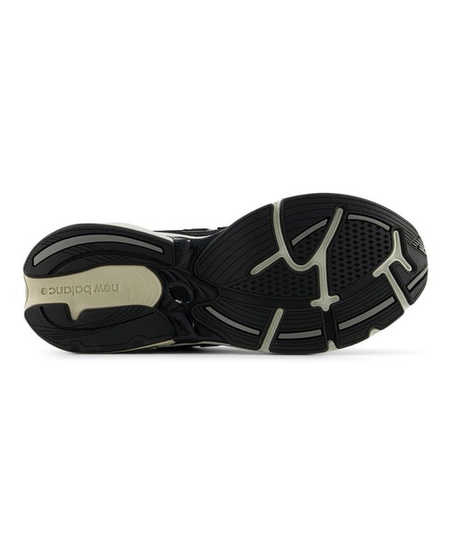 NEW BALANCE(ニューバランス)の「New Balance / ニューバランス U2010892(スニーカー・メンズ・ブラック・26cm/26.5cm/27cm/27.5cm/28cm)」の6枚目の写真