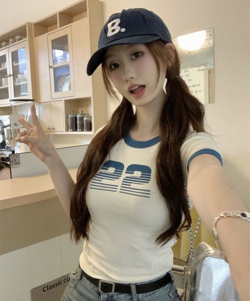 VIBGYOR(ヴィブジョー)の「【EIZZ/アイズ】ナンバリング リンガー Tシャツ / クルーネック / 配色リブ(Tシャツ/カットソー・レディース・グレー/オフホワイト・FREE)」の3枚目の写真