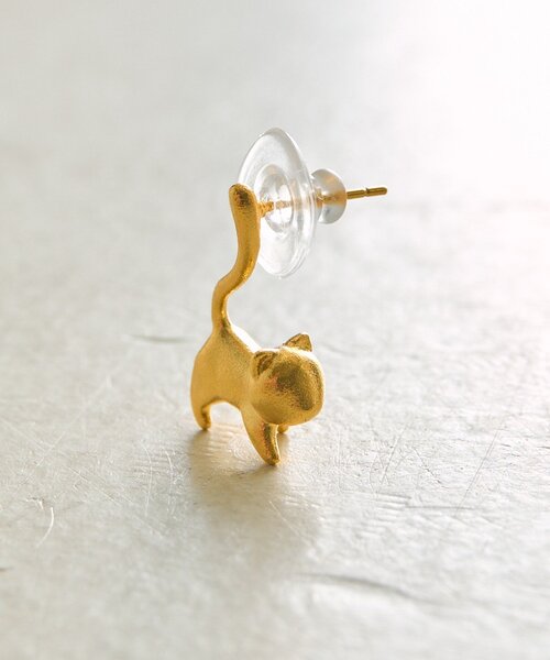 ear PAPILLONNER(イアパピヨネ)の「《WEB限定》おしゃまなミネットピアス(ピアス(両耳用)・レディース・ゴールド系その他2/シルバー系その他/ゴールド系その他/シルバー系その他2・FREE)」の19枚目の写真