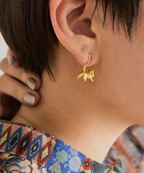 ear PAPILLONNER(イアパピヨネ)の「《WEB限定》おしゃまなミネットピアス(ピアス(両耳用)・レディース・ゴールド系その他2/シルバー系その他/ゴールド系その他/シルバー系その他2・FREE)」の10枚目の写真