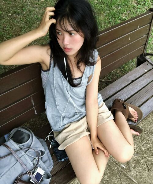 EXPIRED GIRL(エクスパイアードガール)の「Mia Sleeveless Hoodie Melange Grey(Tシャツ/カットソー・レディース・その他・FREE)」の3枚目の写真
