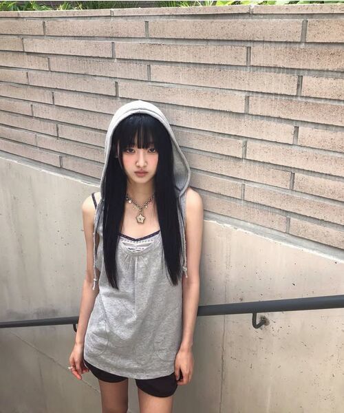 EXPIRED GIRL(エクスパイアードガール)の「Mia Sleeveless Hoodie Melange Grey(Tシャツ/カットソー・レディース・その他・FREE)」の4枚目の写真