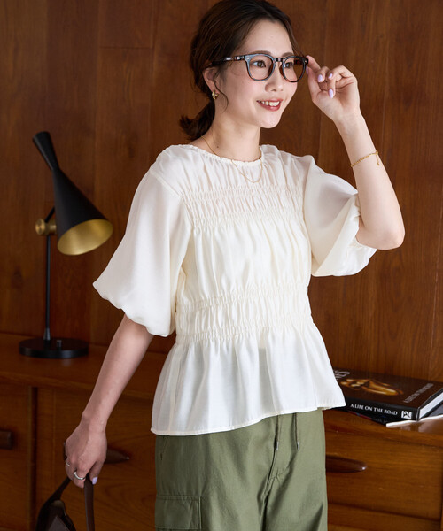 FREAK'S STORE(フリークスストア)の「限定展開 シアー シャーリング パフスリーブ ブラウス(シャツ/ブラウス・レディース・ブラック/サックスブルー/ベージュ/ナチュラル・フリ-)」の6枚目の写真