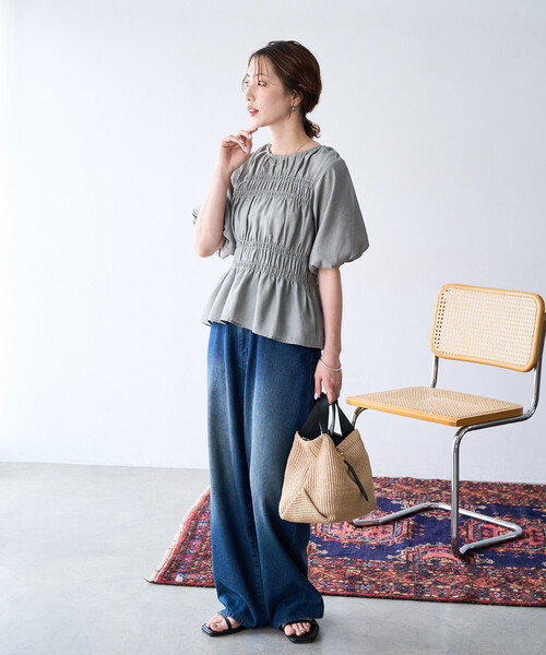 FREAK'S STORE(フリークスストア)の「限定展開 シアー シャーリング パフスリーブ ブラウス(シャツ/ブラウス・レディース・ブラック/サックスブルー/ベージュ/ナチュラル・フリ-)」の16枚目の写真