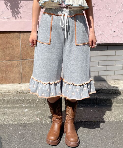 HELLO.SANFRANCISCO(ハローサンフランシスコ)の「【HELLO.SANFRANCISCO/ハローサンフランシスコ】裾フリル星柄スウェットハーフパンツ(その他パンツ・レディース・グレー/ライトグレー・ONE SIZE)」の9枚目の写真