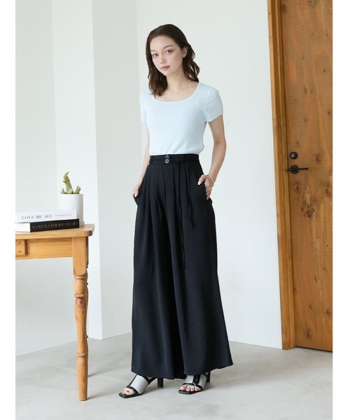 fifth(フィフス)の「【kokoセレクト】ドロスト付きフェイクボタンリラックスパンツ(その他パンツ・レディース・グレー/ブラック/ブラウン・M/XS)」の4枚目の写真