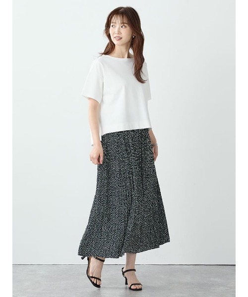 Perfect Suit FActory(パーフェクトスーツファクトリー)の「ドルマンスムーストップス(Tシャツ/カットソー・レディース・オフホワイト/ベージュ/ネイビー・M)」の16枚目の写真