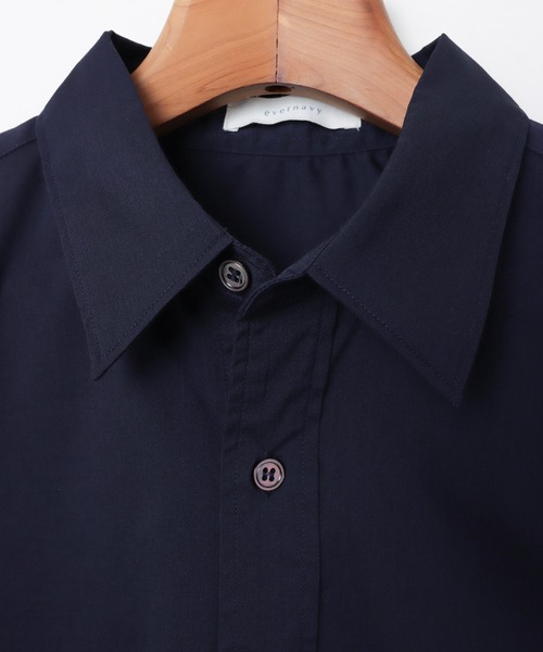 evernavy(エバーネイビー)の「イージーケアオフセットシャツブラウス(シャツ/ブラウス・レディース・サックスブルー/ホワイト/ネイビー・M)」の20枚目の写真