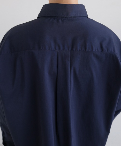 evernavy(エバーネイビー)の「イージーケアオフセットシャツブラウス(シャツ/ブラウス・レディース・サックスブルー/ホワイト/ネイビー・M)」の16枚目の写真
