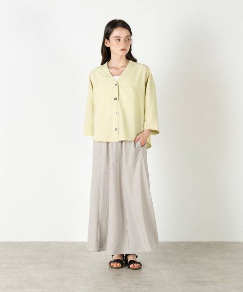 MELROSE claire(メルローズ クレール)の「【Vネックカットカーディガン】(カーディガン/ボレロ・レディース・ブラック/ブラウン/イエロー・FREE)」の5枚目の写真