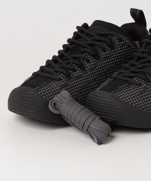 KEEN(キーン)の「【New color】JASPER NYLON WP / ジャスパー ナイロン ウォータープルーフ / レディース 防水 スニーカー(スニーカー・レディース・ブラック・22.5cm/25cm/24.5cm/24cm/23cm/23.5cm/25.5cm/26cm)」の4枚目の写真